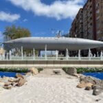 Cartagena renueva la rotonda del submarino con un diseño inspirado en el mar