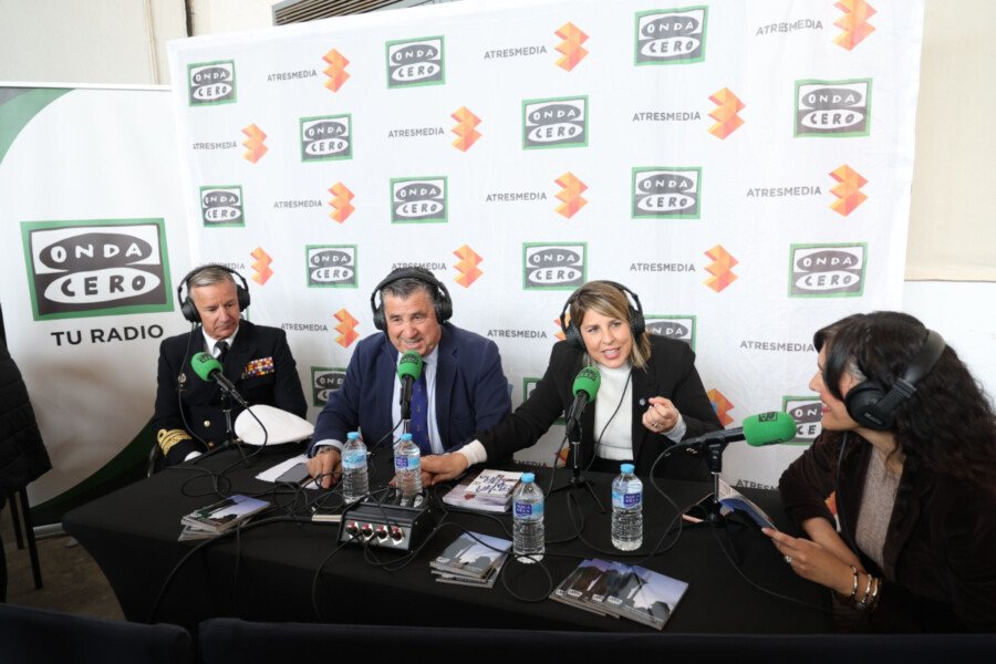 La alcaldesa destaca la solvencia de Cartagena con un superávit de 4,5 millones y la reducción de la deuda a la mitad La alcaldesa destaca la solvencia de Cartagena con un superávit de 4,5 millones y la reducción de la deuda a la mitad