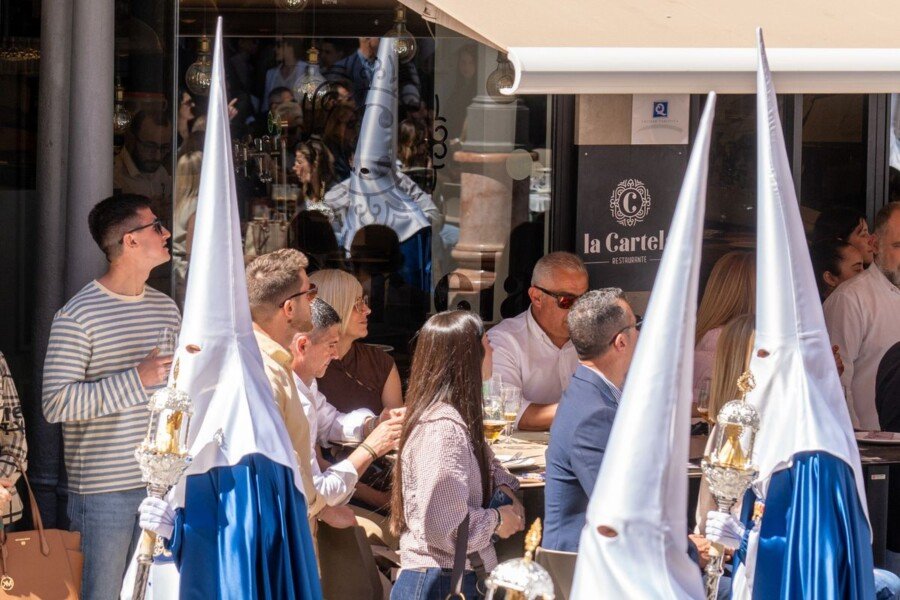 El paro desciende en Cartagena un 1,84% en marzo, la mejor caída mensual de los últimos dos años 2 La Semana Santa en Cartagena genera actividad en sectores como la hosteler?a