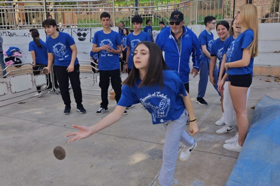 Final del programa educativo 'Arrímate al Caliche' con victorias del IES Isaac Peral
