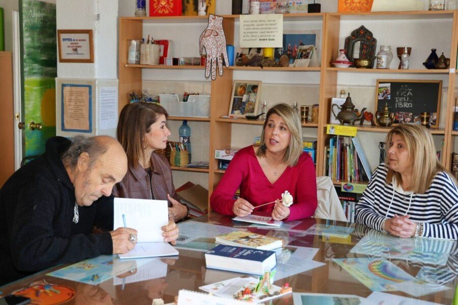 El Ayuntamiento reformará el local social de José María Lapuerta dentro del ReCrea tras su cesión por parte de Repsol