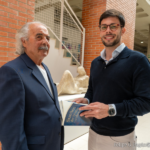 El escritor cartagenero Peter Fern publica su tercera obra ‘Sueños de tristes colores’