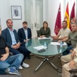 El Ayuntamiento reafirma su apoyo a la Deportiva Minera ante el inicio de los play-offs de ascenso