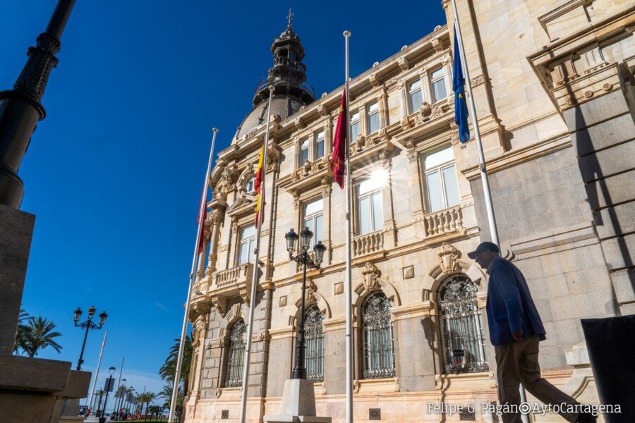 El Ayuntamiento de Cartagena se suma al luto oficial por el fallecimiento de José Ballesta