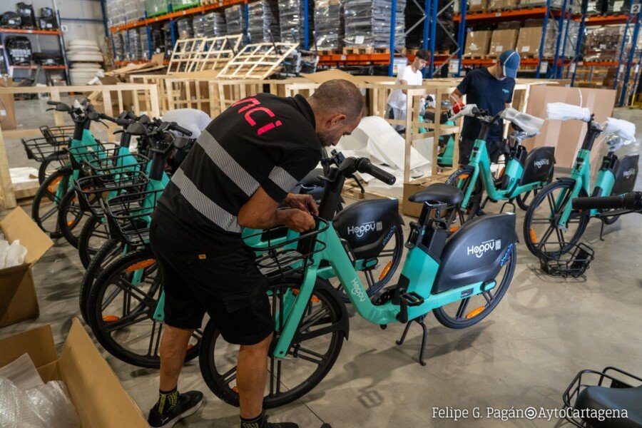 El Ayuntamiento recepciona el 80% de las bicicletas del nuevo servicio municipal de movilidad sostenible