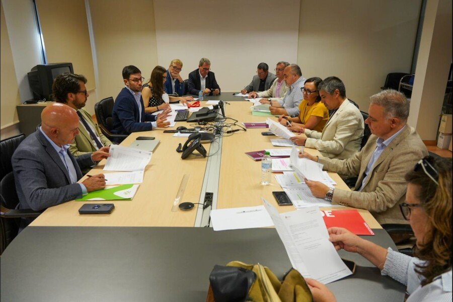 El Gobierno municipal propone tarifas populares de 2 y 1 euro para las piscinas de Tentegorra que abrirán el 15 de junio