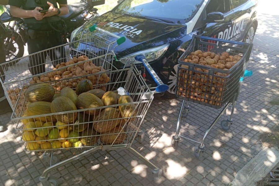 Policía Local inspecciona mercados para prevenir venta ambulante no autorizada Policía Local inspecciona mercados para prevenir venta ambulante no autorizada