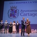 El Ayuntamiento es reconocido por su compromiso y solidaridad en la I Gala ‘Respira la Vida’