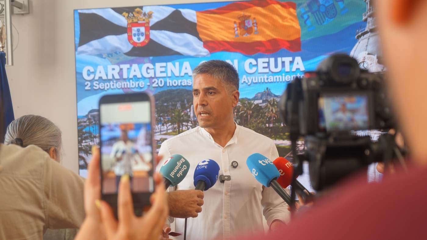 “Cartagena no puede seguir soportándolo”: Giménez Gallo alerta de la saturación migratoria